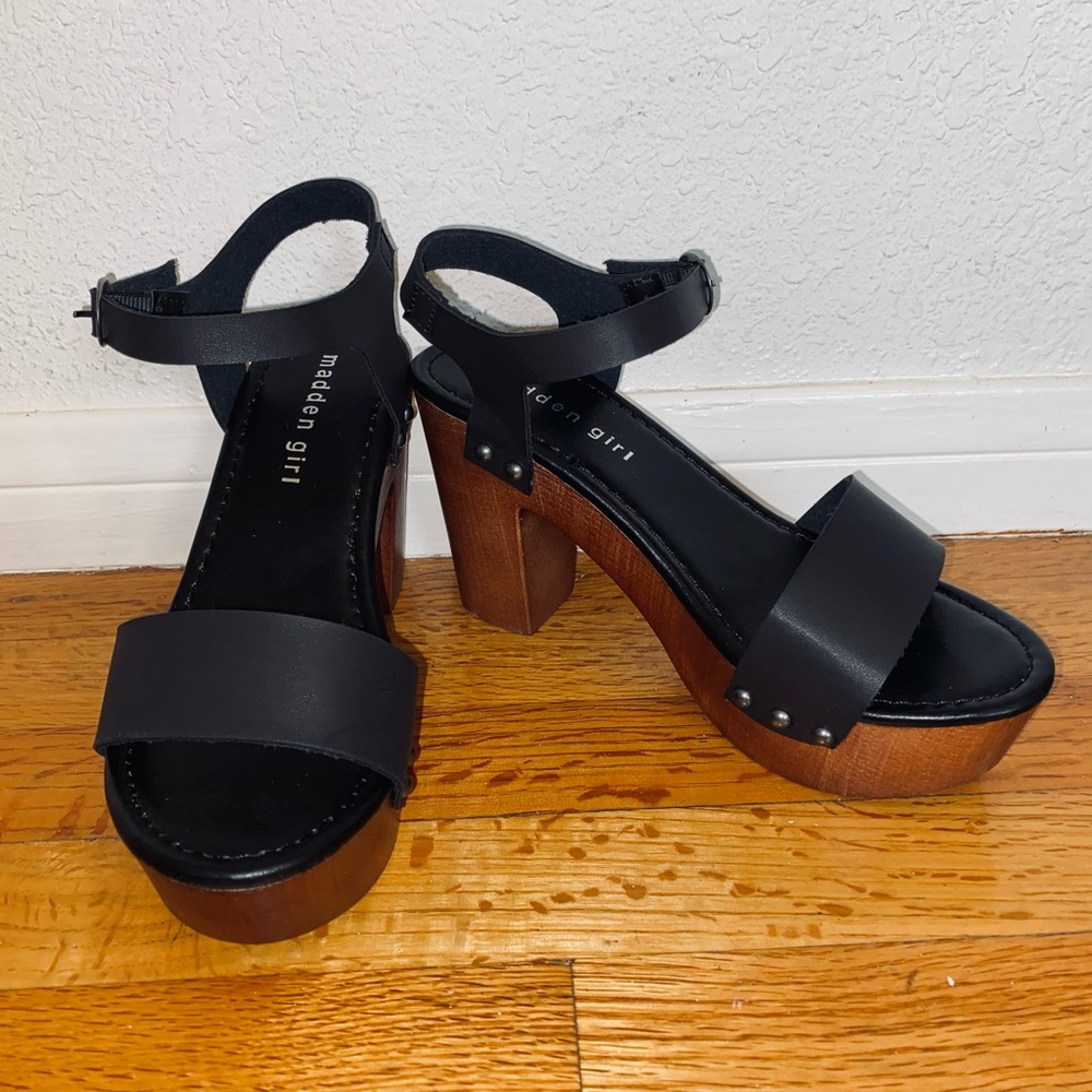 Madden Girl Platforms (5)